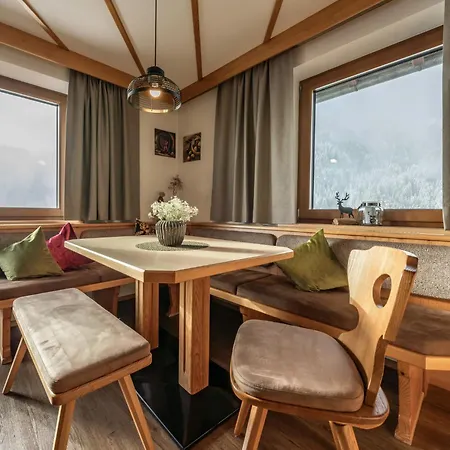 Appartamento Haus Schoser By Interhome